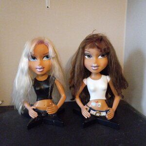 lot of 2 Bratz Styling Head Rock Angelz